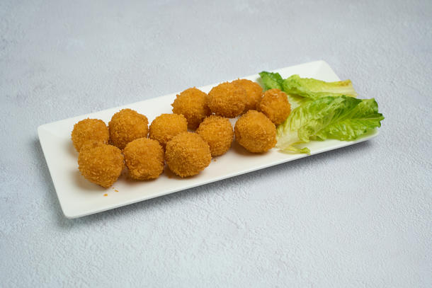 Сырные шарики с беконом