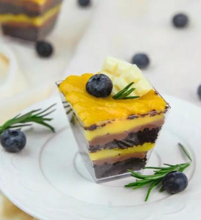 Десерт "Брауни с апельсином" Десерт "Брауни с апельсином"