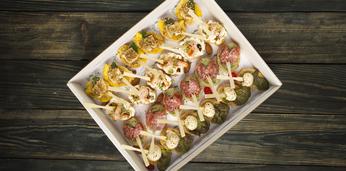 Доставка блюд и напитков на 6 персон